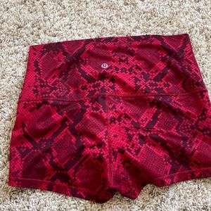 Lululemon spandex shorts | size 4 | red snake skin pattern